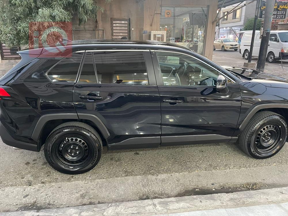 تويوتا راف 4